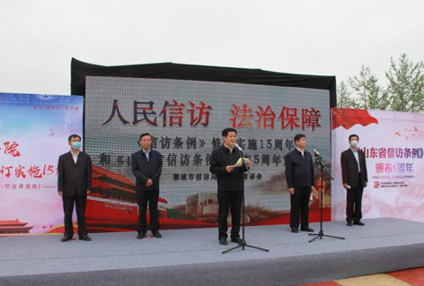 十大老品牌网赌信访局联合高新区管委会举办信访条例集中开放宣传活动